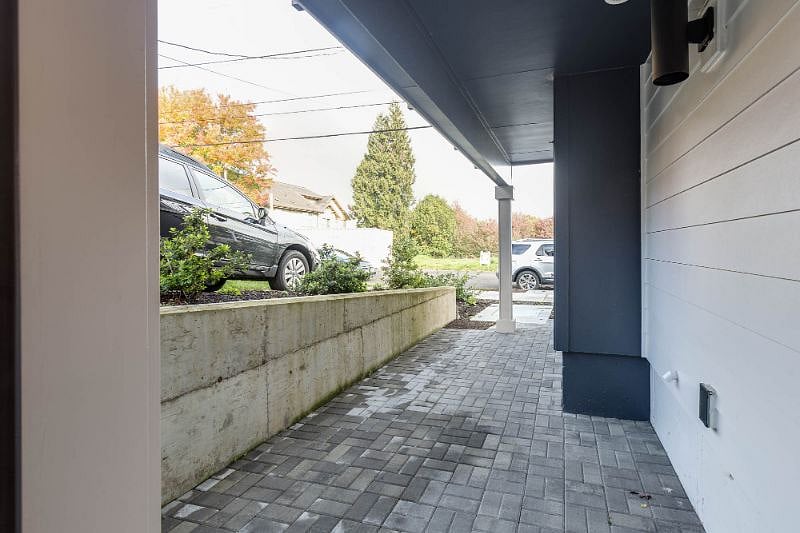 Furnished Finder property 236121_1 photo 17