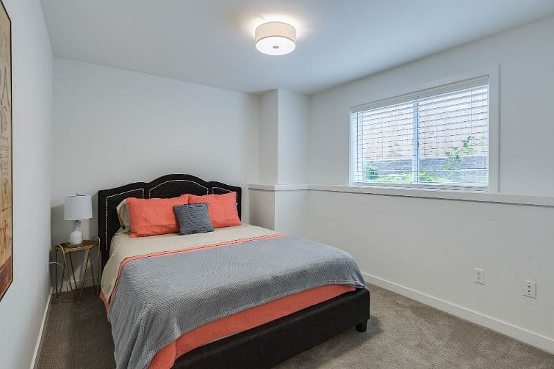 Furnished Finder property 236121_1 photo 12
