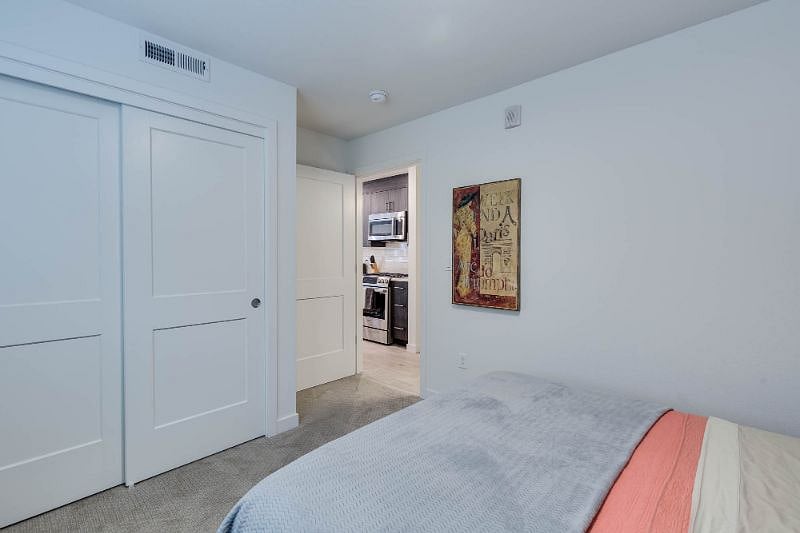 Furnished Finder property 236121_1 photo 14