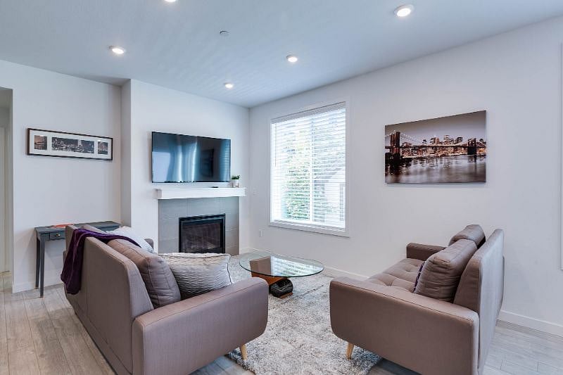 Furnished Finder property 236121_2 photo 6