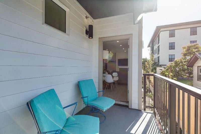 Furnished Finder property 236121_2 photo 22