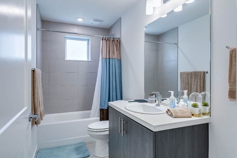 Furnished Finder property 236121_3 photo 16