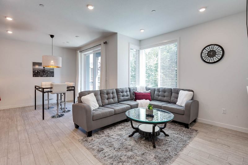 Furnished Finder property 236121_5 photo 7