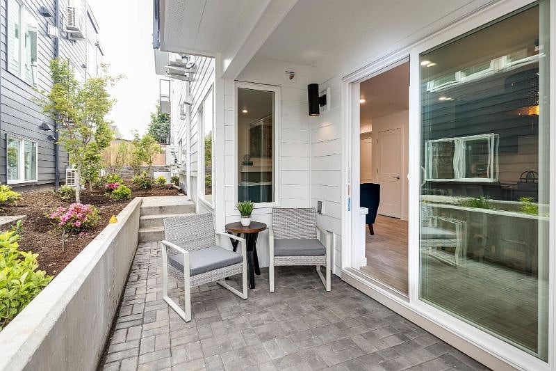 Furnished Finder property 236121_6 photo 13