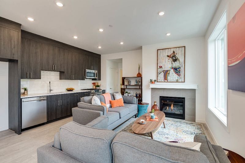 Furnished Finder property 236121_9 photo 11