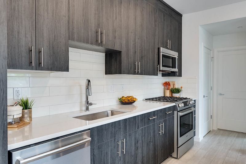 Furnished Finder property 236121_9 photo 16