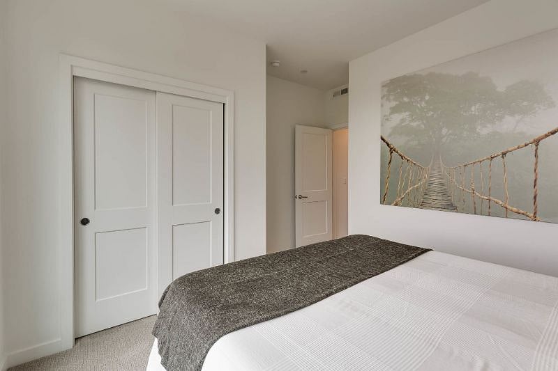 Furnished Finder property 236121_9 photo 22