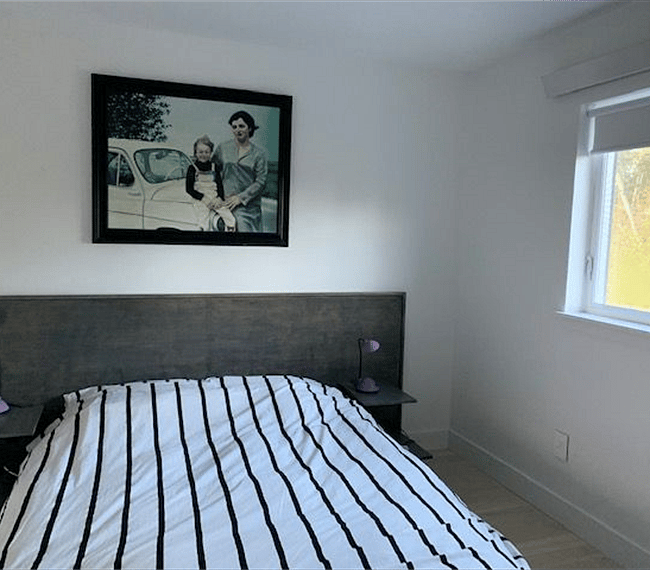 queen bed