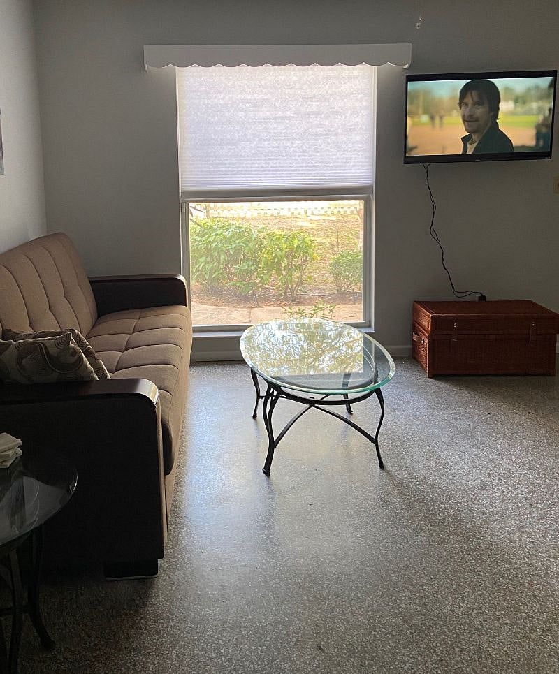 Furnished Finder property 236146_1 photo 4