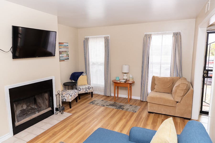 Furnished Finder property 236187_1 photo 4