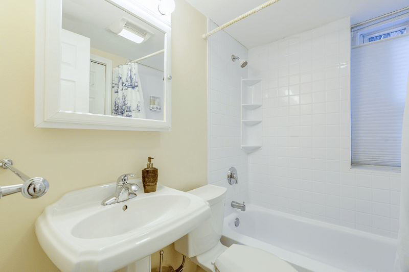 Furnished rentals near Boston MGH and Cambridge Harvard MIT - Text 718-426-7399