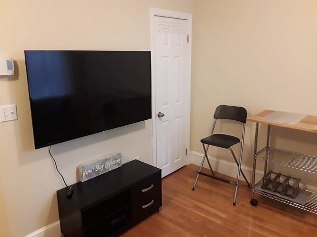 Furnished rentals near Boston MGH and Cambridge Harvard MIT - Text 718-426-7399