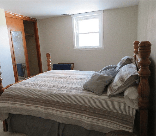 Full Bed
