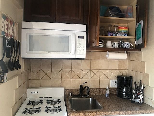 Furnished Finder property 236584_1 photo 3