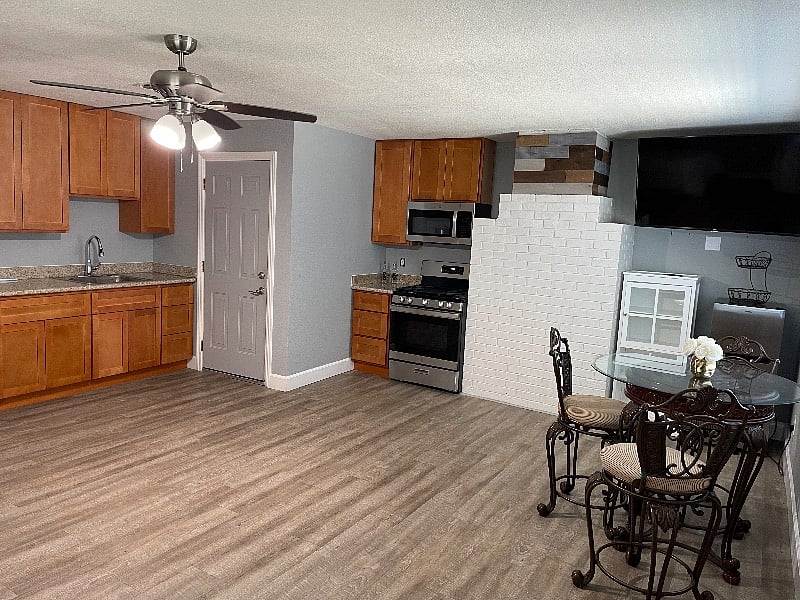 Furnished Finder property 236599_1 photo 3