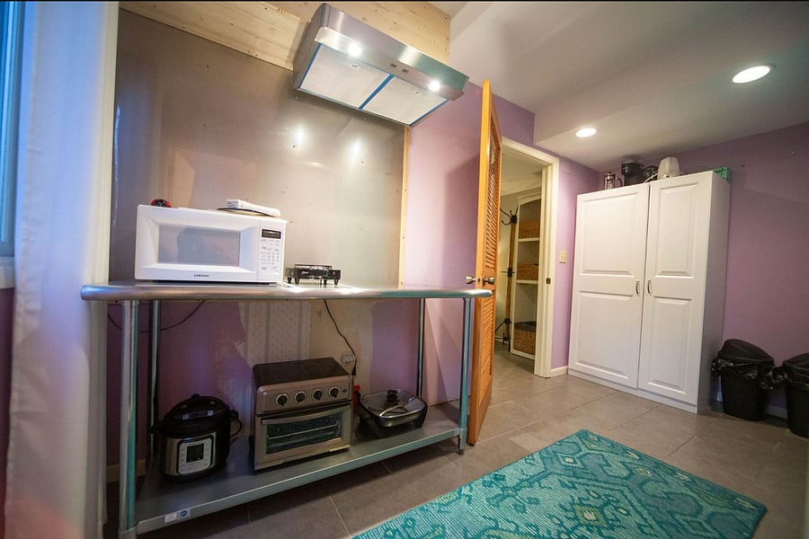 Kitchenette