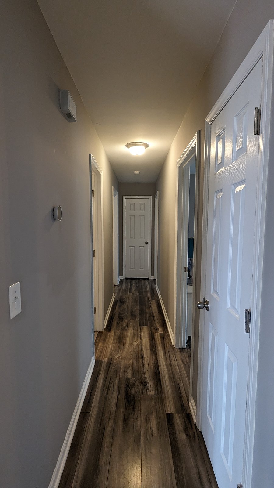 Hallway to bedrooms