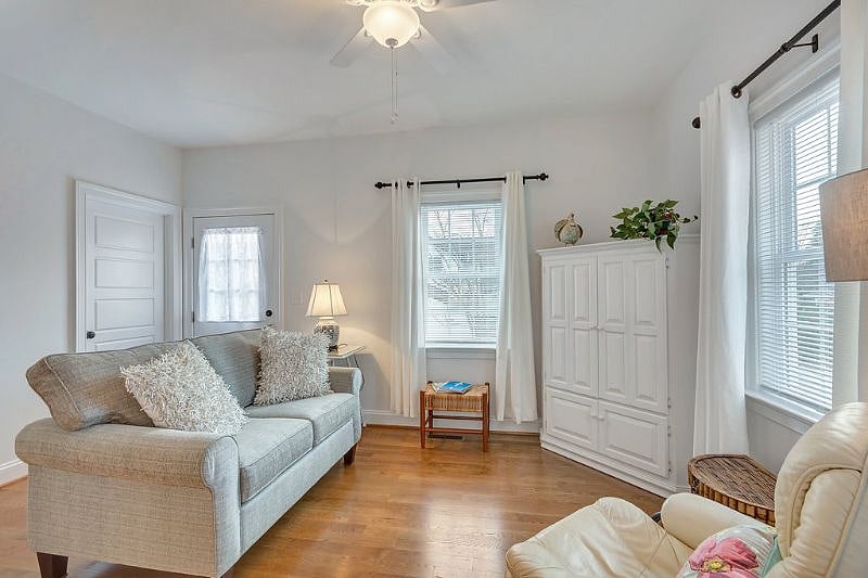 Lots of natural light throughout