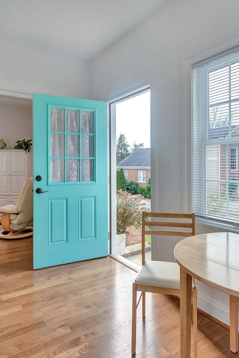 Easy access to patio off kitchen