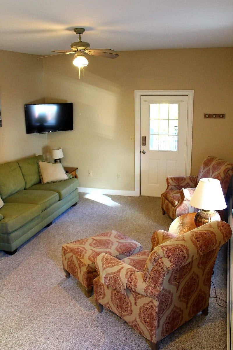 Furnished Finder property 237000_1 photo 3