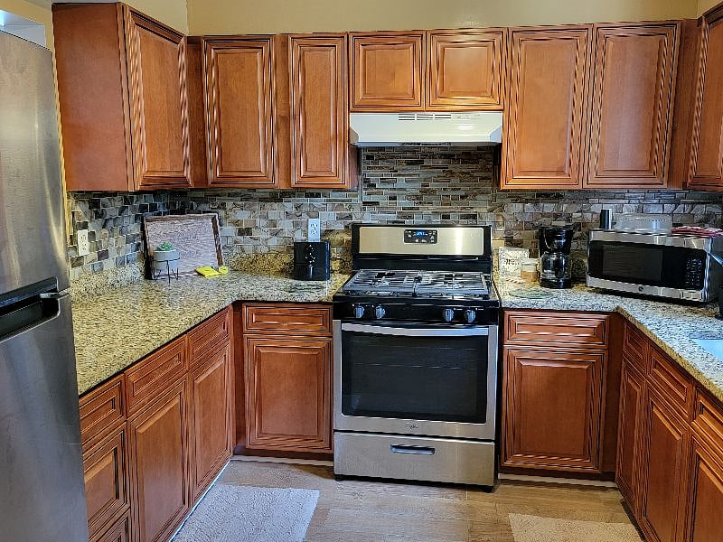Furnished Finder property 237260_1 photo 7