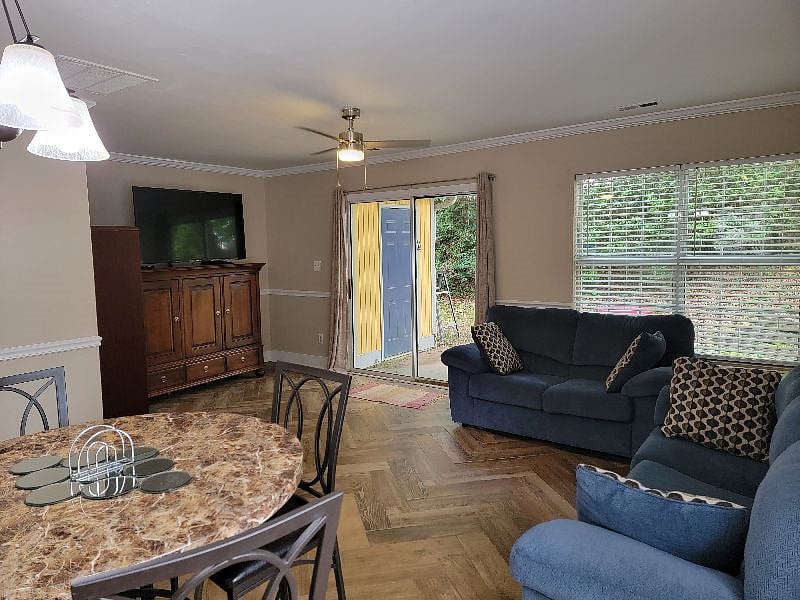 Furnished Finder property 237260_1 photo 10