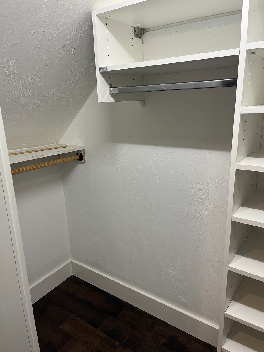 coat closet 