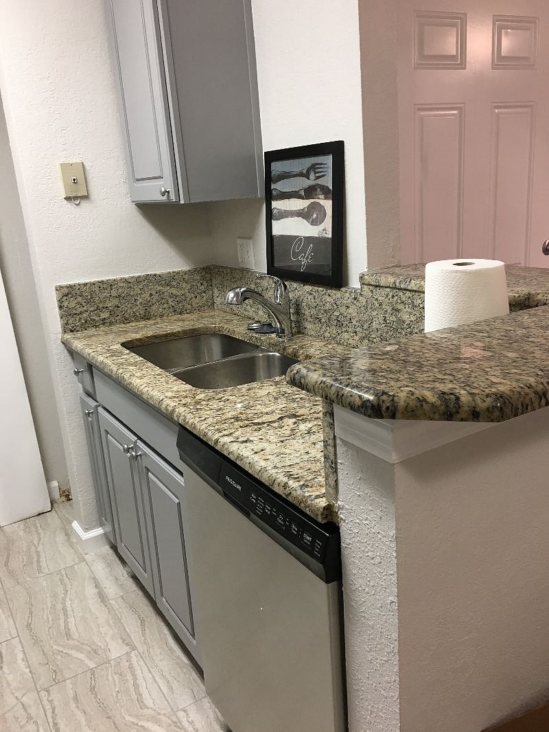 Furnished Finder property 237652_1 photo 28