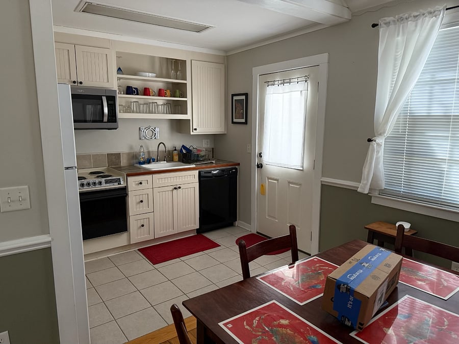 Furnished Finder property 237829_1 photo 7