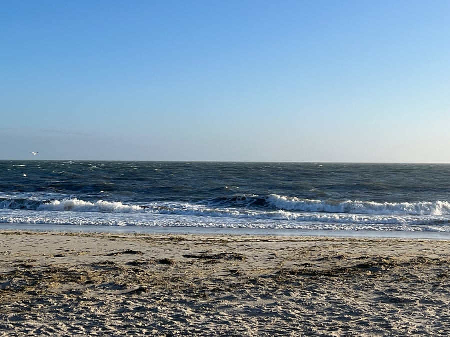 Smugglers Beach serenity. Great for walking!