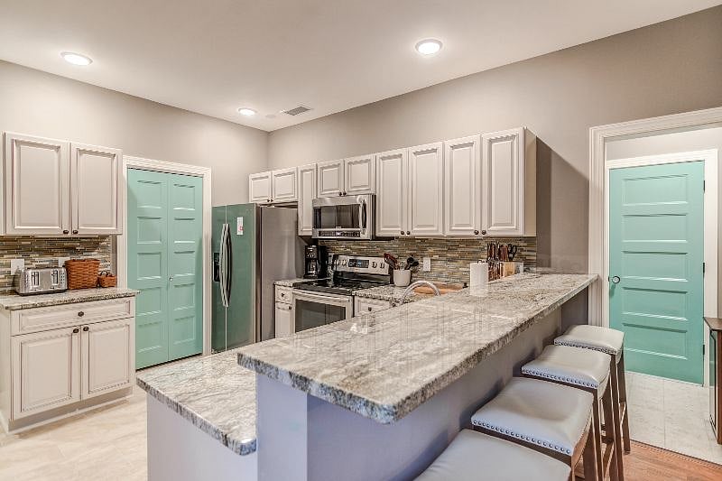 Furnished Finder property 238105_1 photo 8