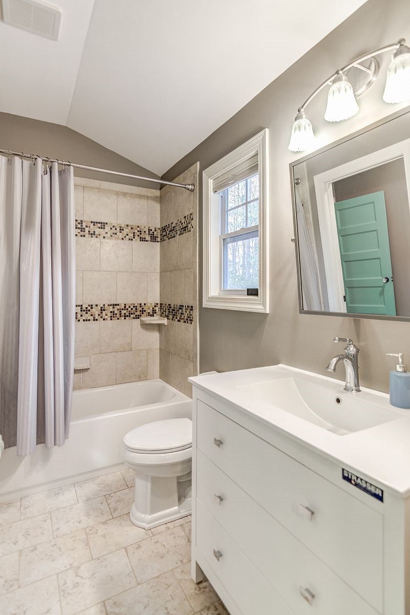 Furnished Finder property 238105_1 photo 11