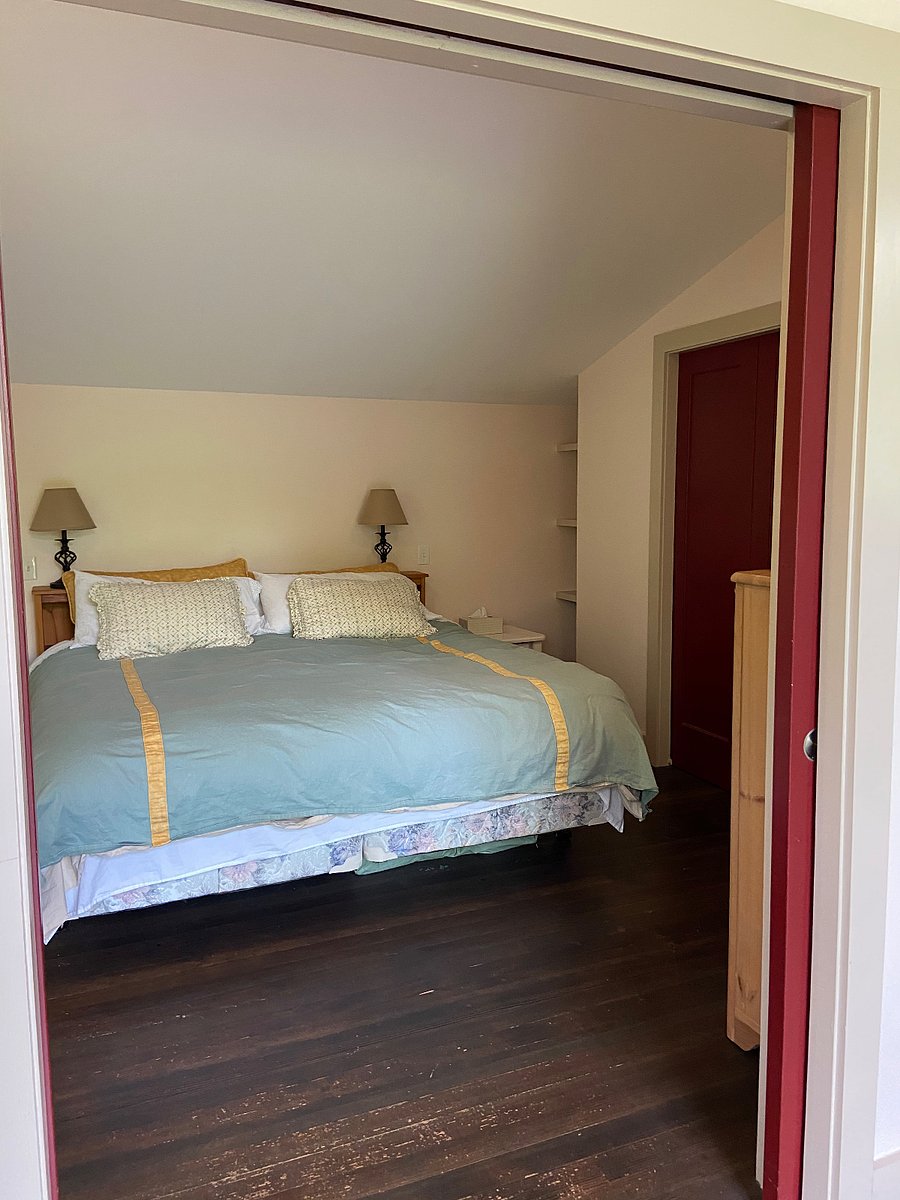 Furnished Finder property 238270_1 photo 8