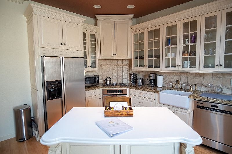 Furnished Finder property 238313_1 photo 4