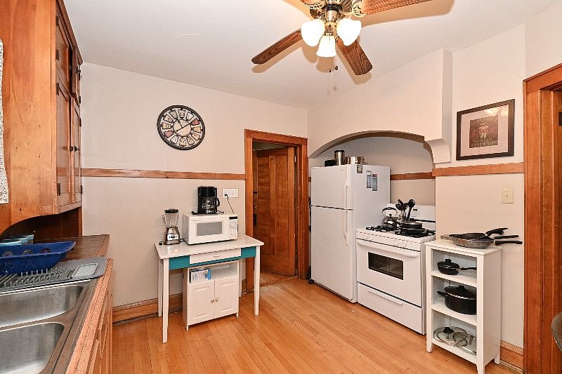 Furnished Finder property 238359_1 photo 6