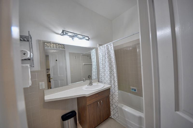 Furnished Finder property 238407_2 photo 16