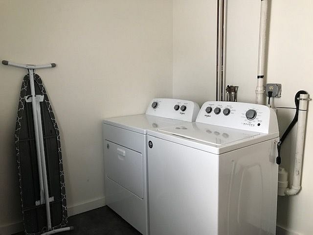 Furnished Finder property 239026_1 photo 15