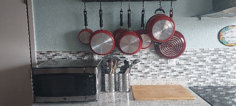 Microwave and cookwares
