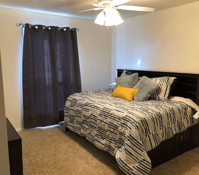 Bedroom (still working on dcor)