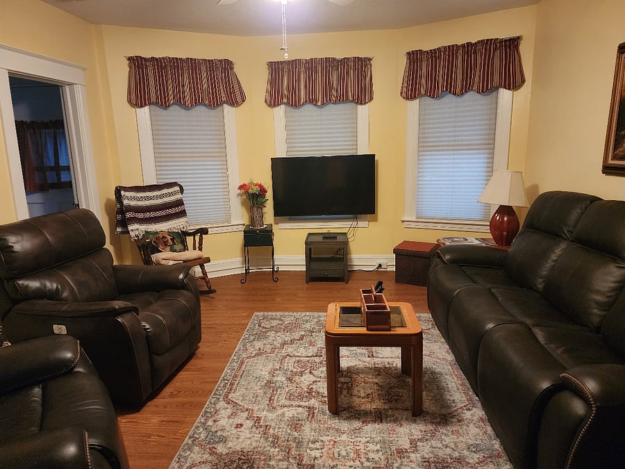 living room
55 in tv
leather furniture