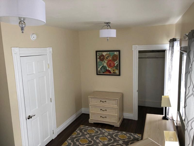 Furnished Finder property 239718_2 photo 10