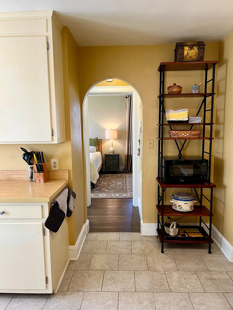 Furnished Finder property 239830_1 photo 13