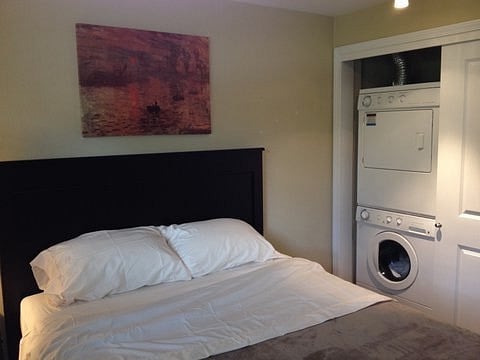 Furnished Finder property 239836_7 photo 17