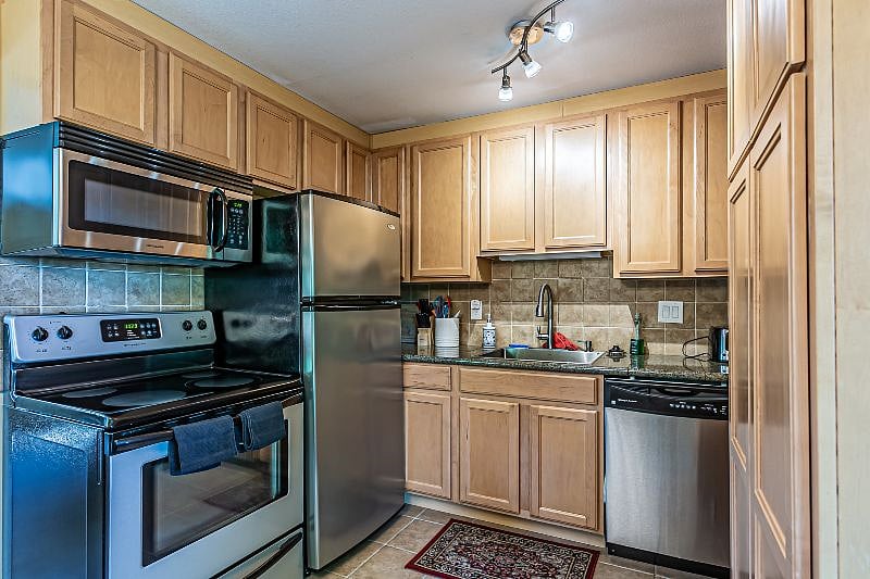 Furnished Finder property 239836_9 photo 5