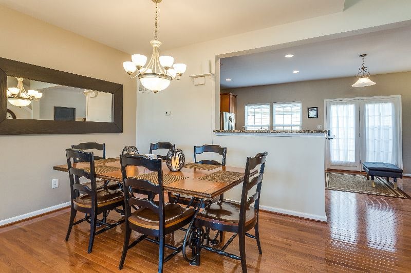 Furnished Finder property 239873_1 photo 4