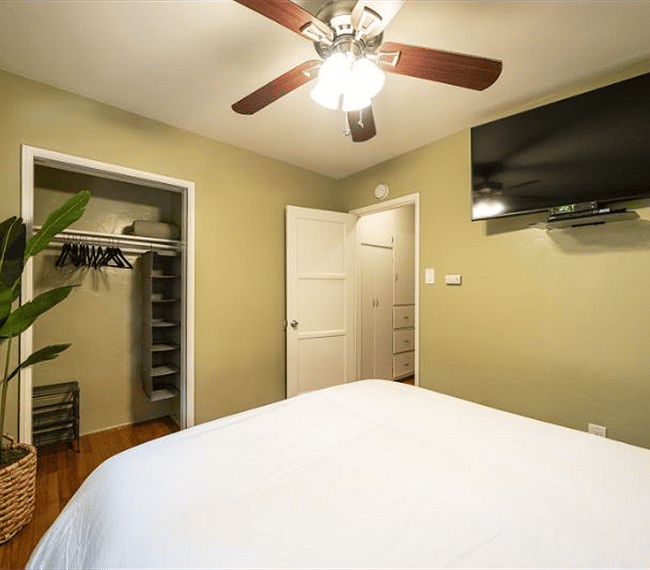 Furnished Finder property 239970_1 photo 14