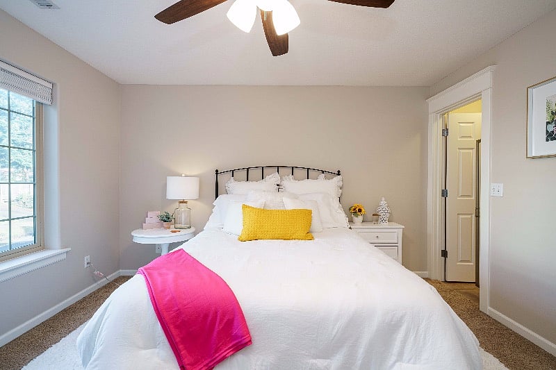 Furnished Finder property 240096_1 photo 37
