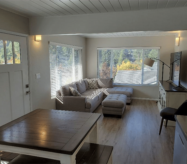 Furnished Finder property 240108_1 photo 3