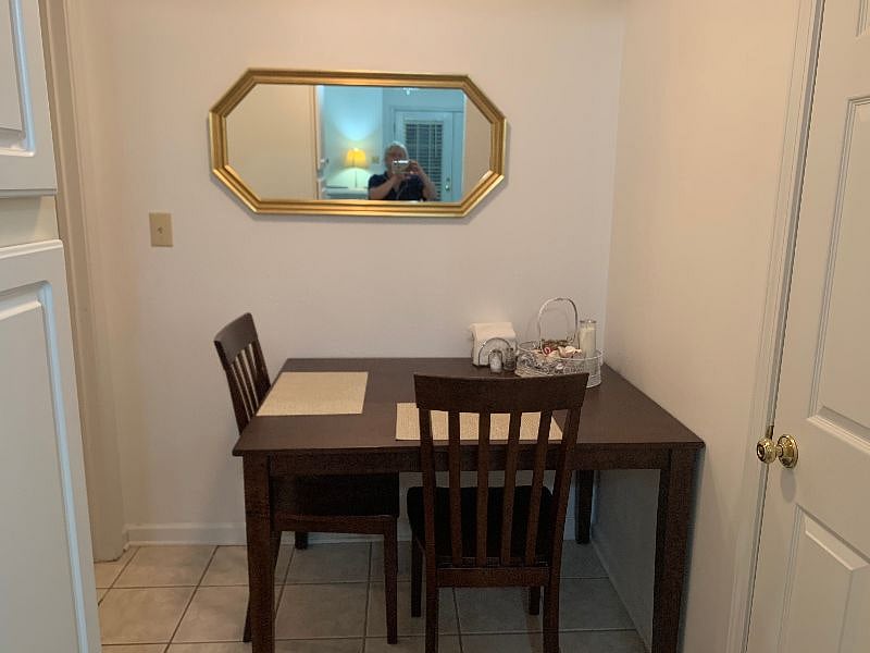 Furnished Finder property 240152_1 photo 8