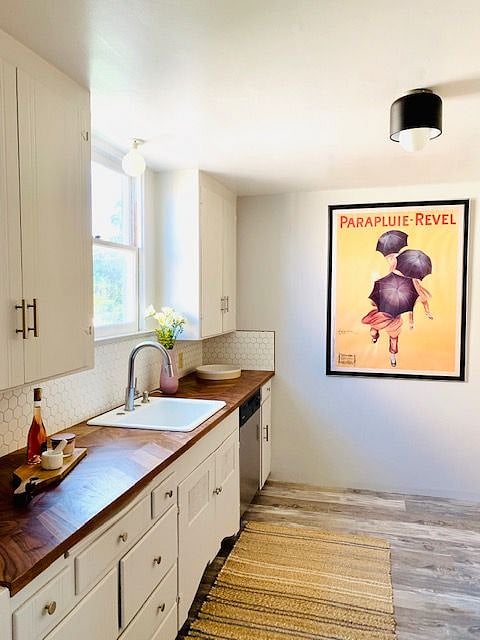 Fully equipped kitchen to prepare tasty meals